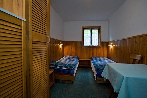 Schronisko Pttk Samotnia Albergue Karpacz Habitación foto